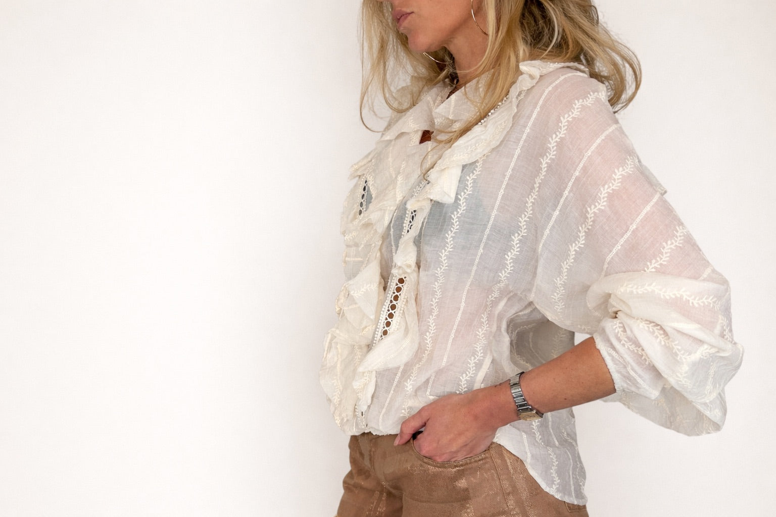 CAMICIA SOUVENIR CON RUCHES FRONTALI