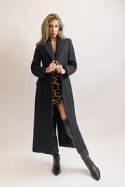 Cappotto lungo doppiopetto in lana