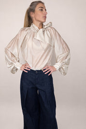 CAMICIA VICOLO FIOCCO SUL COLLO