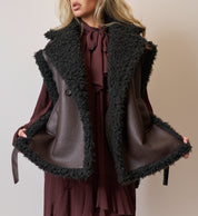 Gilet in ecopelle con interno in pelliccia