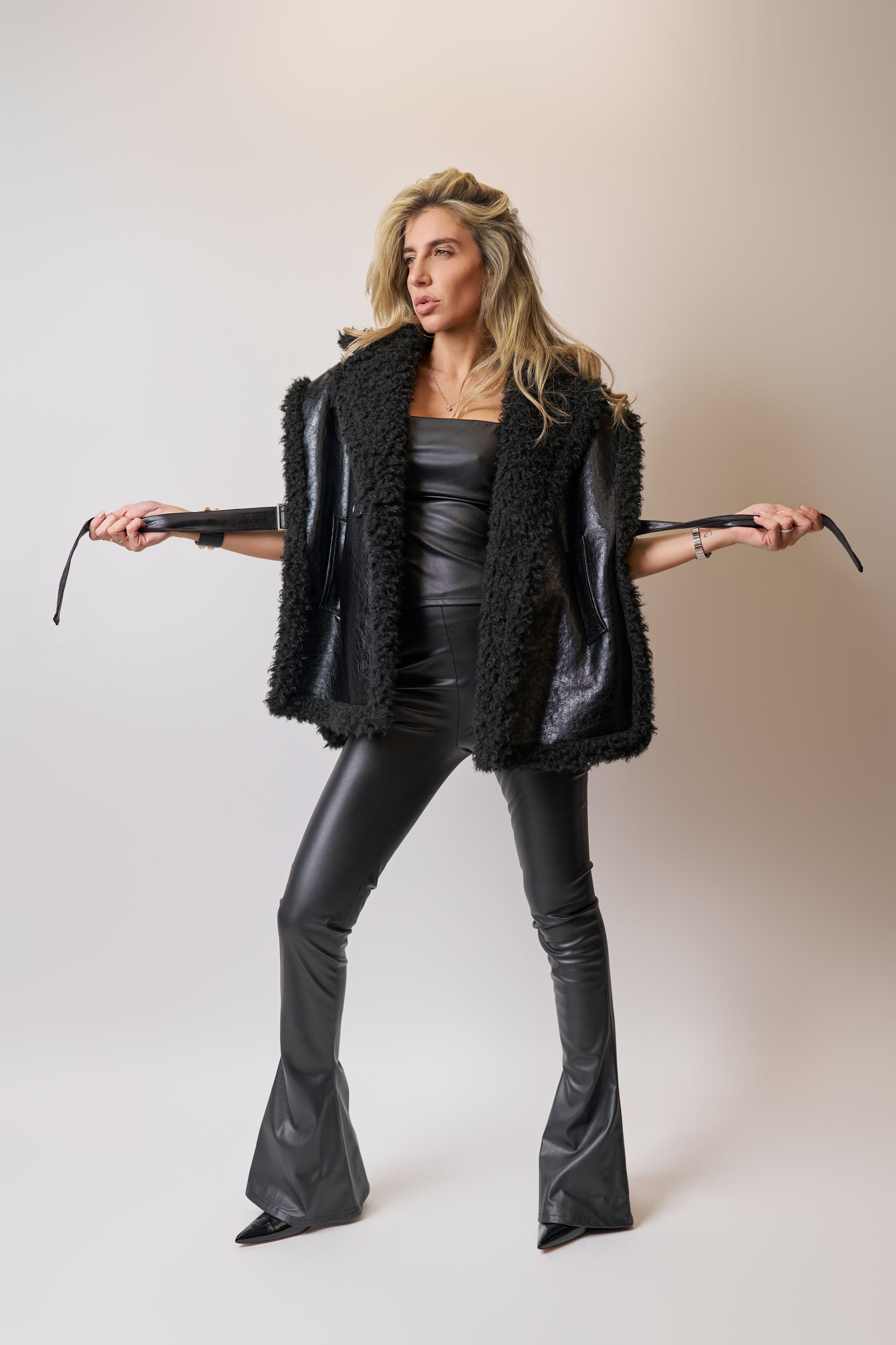 Gilet in ecopelle con interno in pelliccia